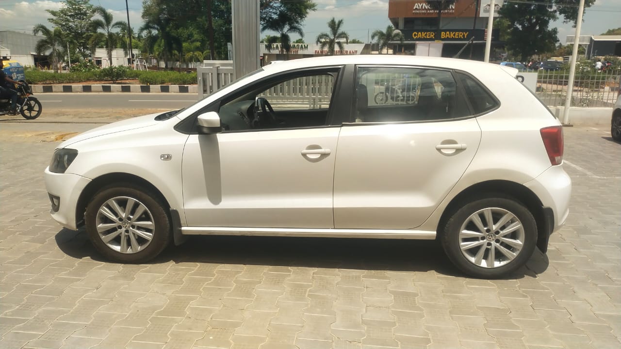 Volkswagen Polo(2012-2014) Highline 1.2l P